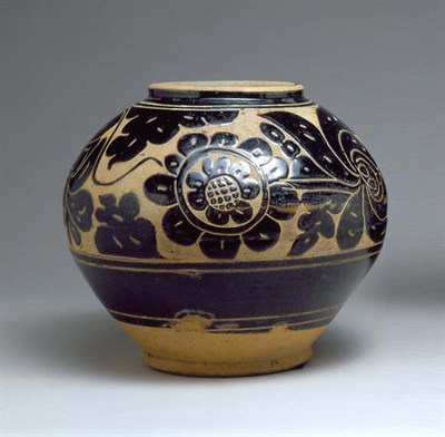 Lot 1205 - Chinese Black Glazed Cizhou Sgraffiato Jar...