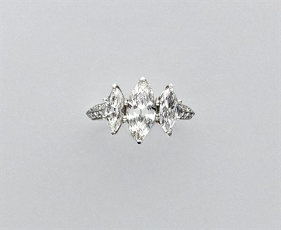 Lot 3015 - Diamond Ring