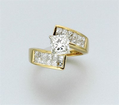 Lot 3403 - Gold and Diamond Ring