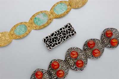 Lot 252 - Group of Jewelry and Items