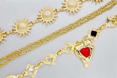 Lot 251 - Lot of Assorted Costume Jewelry