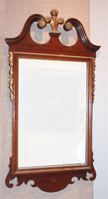 Lot 317 - Federal Style Parcel Gilt Mahogany Mirror...