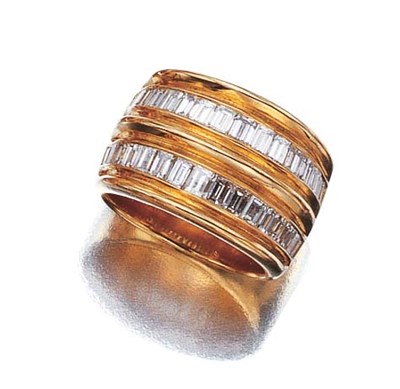 Lot 3421 - Gold and Diamond Band Ring
