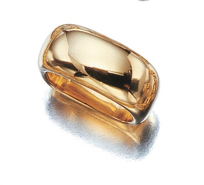 Lot 3484 - Gold Band Ring