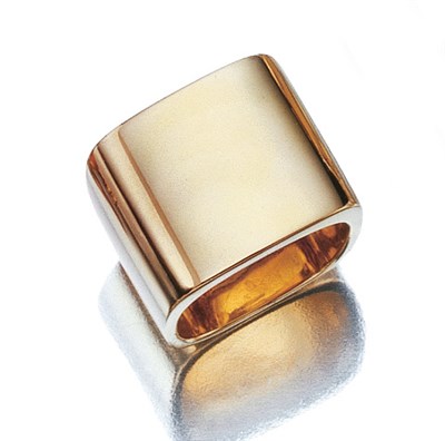 Lot 3498 - Gold Band Ring