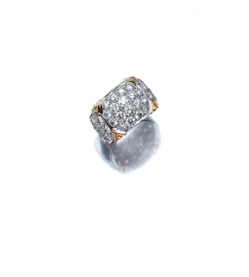 Lot 3528 - Diamond Band Ring