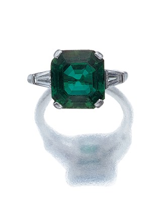 Lot 3643 - Emerald and Diamond Ring
