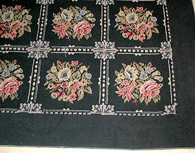 Lot 667 - Machine Made Carpet Approximately 9 feet 11...