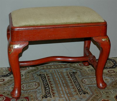 Lot 635 - Queen Anne Style Parcel Gilt and Red Lacquered...