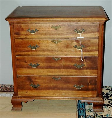 Lot 638 - Georgian Style Mahogany Chest of Drawers...