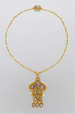 Lot 3170 - Gold, Star Sapphire and Pearl Pendant Necklace