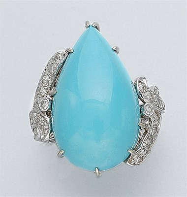 Lot 714 - Turquoise and Diamond Ring