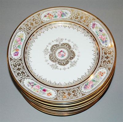 Lot 566 - Set of Twelve Limoges Porcelain Dinner Plates