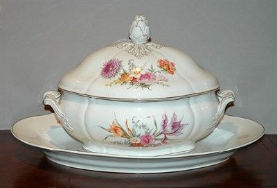 Lot 626 - Berlin Porcelain Tureen and Underplate