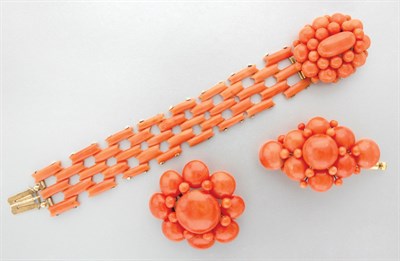 Lot 3001 - Antique Coral Bracelet and Two Brooches