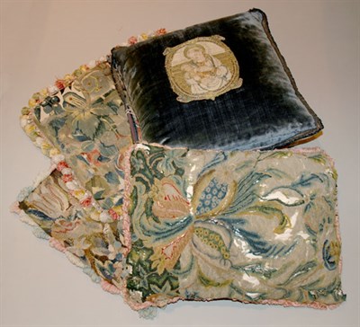 Lot 4232 - Group of Four Throw Pillows