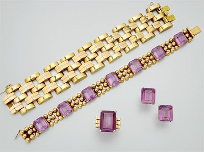 Lot 3039 - Group of Gold and Amethyst Jewelry