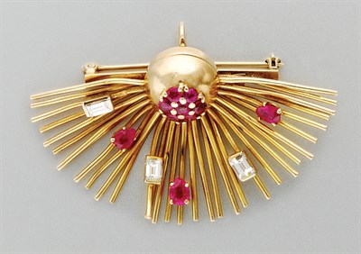 Lot 3081 - Gold, Diamond and Ruby Pendant Brooch