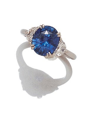 Lot 3579 - Sapphire and Diamond Ring