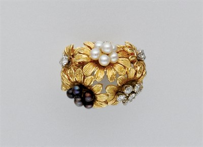 Lot 3113 - Gold, Diamond and Black and White Seed Pearl Floret Dome Ring