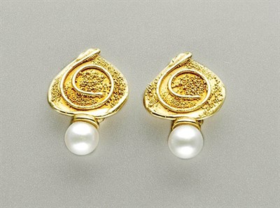 Lot 3313 - Pair of Gold and Cultured Pearl Earclips