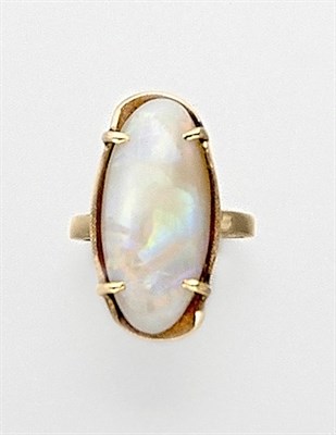 Lot 302 - Opal Ring