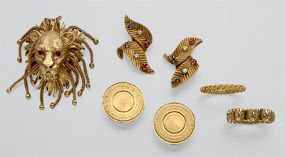 Lot 332 - Group of Gold Jewelry