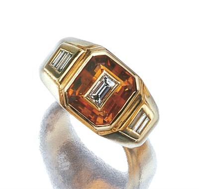 Lot 3497 - Gold, Citrine and Diamond Ring