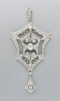 Lot 3284 - Edwardian Diamond Pendant
