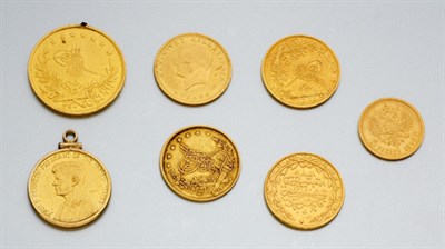 Lot 886 - Twelve Assorted Gold Coins