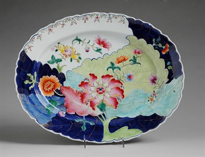 Lot 300 - Chinese Export Porcelain Platter In the...