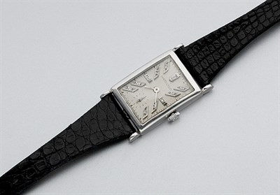 Lot 520 - Platinum Wristwatch