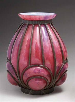 Lot 3447 - Daum Nancy and Louis Majorelle Glass and...