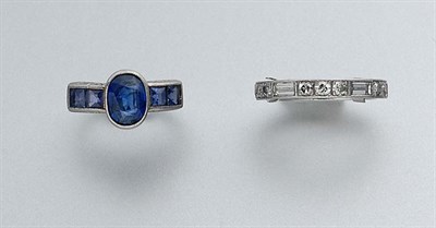 Lot 772 - Sapphire Ring and Diamond Ring