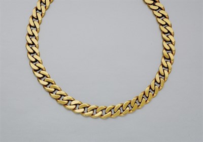 Lot 281 - Gold Curb Link Chain Necklace