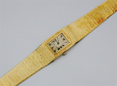 Lot 784 - Gold Wristwatch