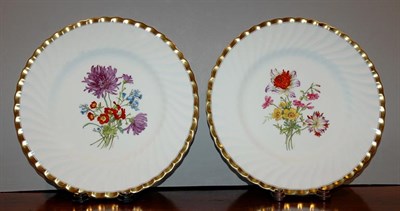 Lot 473A - Set of Twelve Mintons Porcelain Dinner Plates
