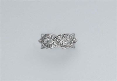 Lot 406 - Diamond Band Ring