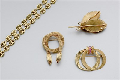 Lot 726 - Group of Gold Jewelry