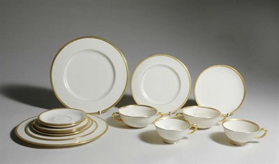 Lot 3217 - Lenox Porcelain Dinner Service In the Windsor...