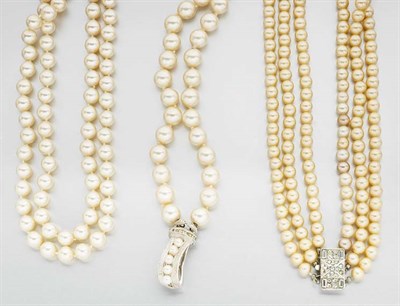 Lot 269 - Lot of Assorted Imitation Pearls