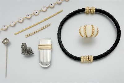 Lot 864 - Group of Miscellaneous Jewelry and Items