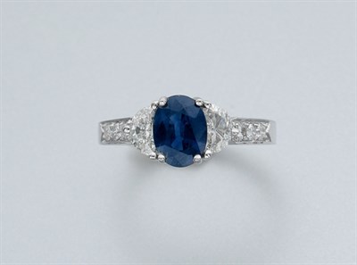 Lot 935 - Sapphire and Diamond Ring