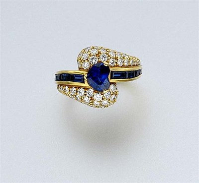 Lot 429 - Sapphire and Diamond Ring