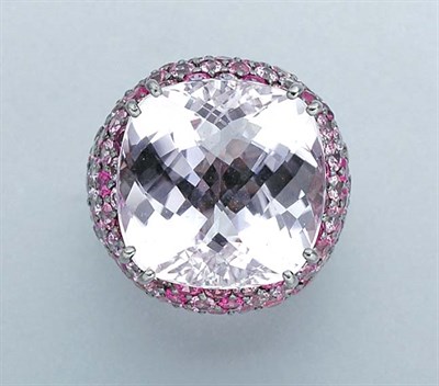 Lot 624 - Diamond Ring
