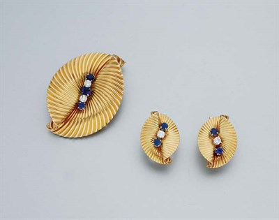 Lot 193 - Gold, Sapphire and Diamond Clip-Brooch and Pair of Earclips