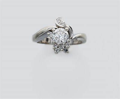 Lot 666 - Diamond Ring