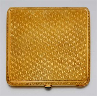 Lot 538 - Gold Compact