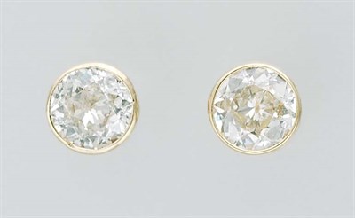 Lot 566 - Pair of Diamond Stud Earrings