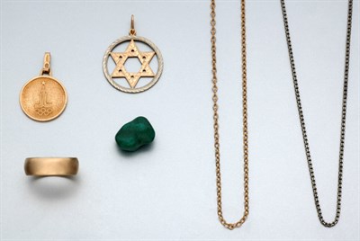 Lot 50 - Lot of Assorted Gold and Metal Jewelry